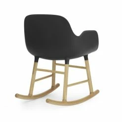 Normann Copenhagen Normann Form Rocking Oak Schaukelstuhl Mit Armlehne - H 73 X B 56 X T 67 Cm - Black / Eiche -Leitmotiv Shop unnamed file 1525