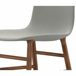 Normann Copenhagen Normann Rocking Walnut Schaukelstuhl Textil-gepolstert - H 73 X B 47 X T 67 Cm - White -Leitmotiv Shop unnamed file 1662