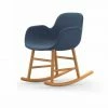 Normann Copenhagen Normann Rocking Oak Schaukelstuhl Textil-gepolstert Breeze Fusion - H 73 X B 56 X T 67 Cm - Blue 4602
