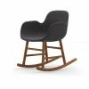Normann Copenhagen Normann Rocking Walnut Schaukelstuhl Textil-gepolstert Breeze - H 73 X B 56 X T 67 Cm - Dark Grey 4001 -Leitmotiv Shop unnamed file 1790