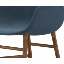 Normann Copenhagen Normann Rocking Walnut Schaukelstuhl Textil-gepolstert Breeze - H 73 X B 56 X T 67 Cm - Blue 4602 -Leitmotiv Shop unnamed file 1797