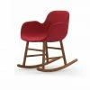 Normann Copenhagen Normann Rocking Walnut Schaukelstuhl Textil-gepolstert Steelcut - H 73 X B 56 X T 67 Cm - Red 553 -Leitmotiv Shop unnamed file 1957