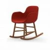 Normann Copenhagen Normann Rocking Walnut Schaukelstuhl Textil-gepolstert Remix - H 73 X B 56 X T 67 Cm - Red 643
