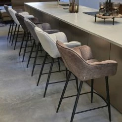 Riviera Maison Rivièra Maison Carnaby Barhocker - 67x60x96,5 Cm - Elephant 18 Riviera Maison Rivièra Maison Carnaby Barhocker - 67x60x96,5 Cm - Elephant -Leitmotiv Shop unnamed file 34