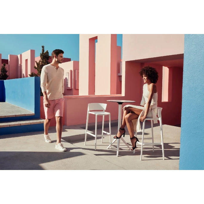 Vondom AFRICA Barhocker - 4er Set - 4er Set - 48x48x95 cm - rot Vondom AFRICA Barhocker - 4er Set - 4er Set - 48x48x95 Cm - Rot -Leitmotiv Shop unnamed file 740