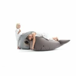 Sitting Bull Happy Zoo Carl Kinder-Sitzsack - 71x53x47 Cm - Grau 11 Sitting Bull Happy Zoo Carl Kinder-Sitzsack - 71x53x47 Cm - Grau -Leitmotiv Shop unnamed file 989